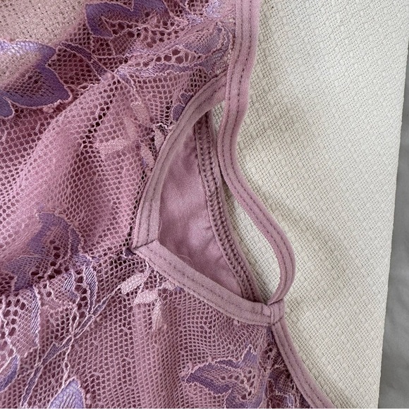 Purple Lace Bikini Panties with Scalloped Trim Size XL from Knotty Knickers NWT - Picture 9 of 10